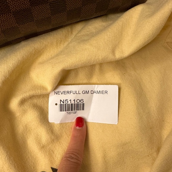 Louis Vuitton Neverfull - MM - Picture 4 of 16